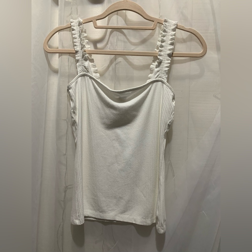Amisu Ruffle Strap Ribbed Tank - Picture 4 of 6